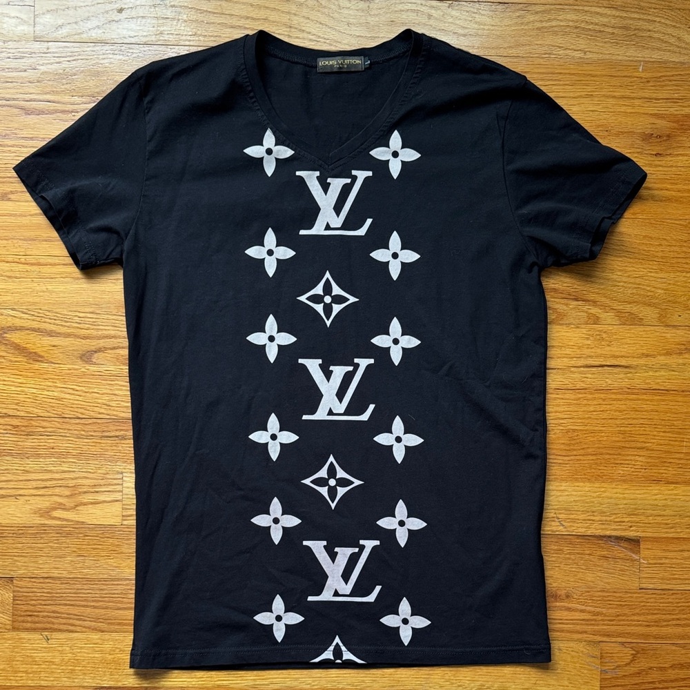 Louis Vuitton Black and White Monogram Tee